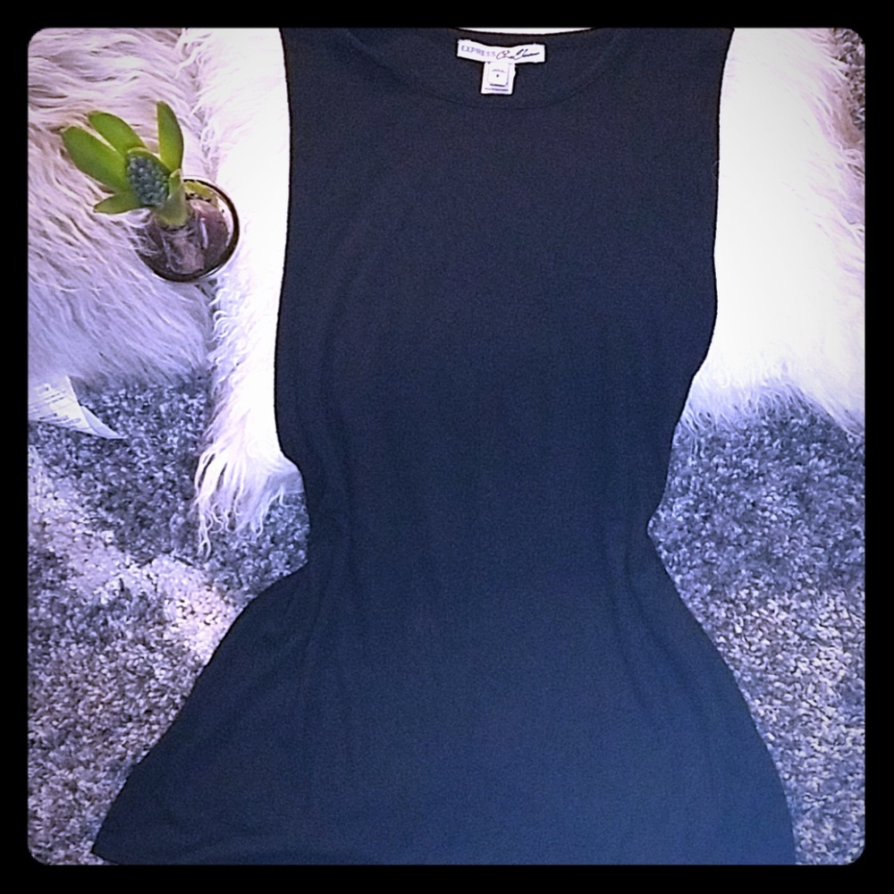 Express One Eleven Black High/Low tank